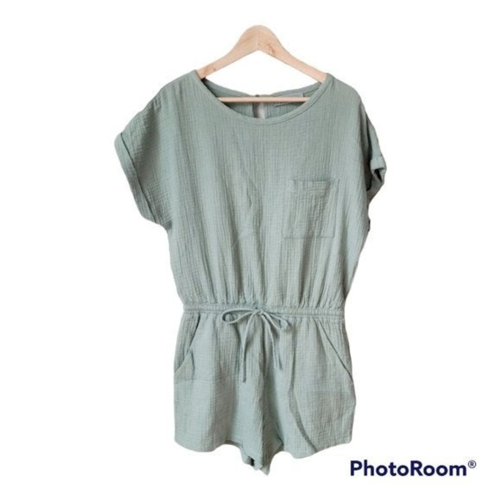 A FATHER'S LOVE Romper Cotton Gauzy in Green  SZ: MED